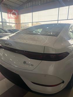 بي واي دي Qin Plus